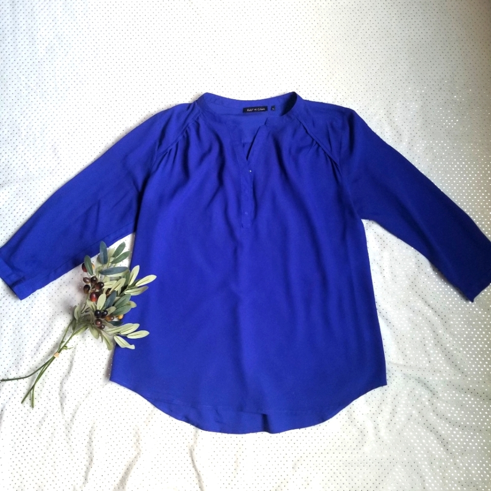 Violet and Claire Blouse size L